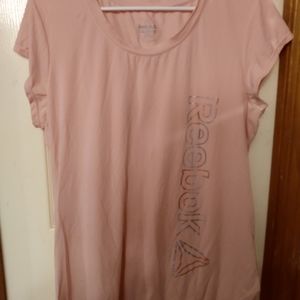 Reebok t-shirt sz xl